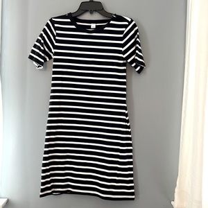 Form fitting mid length dress